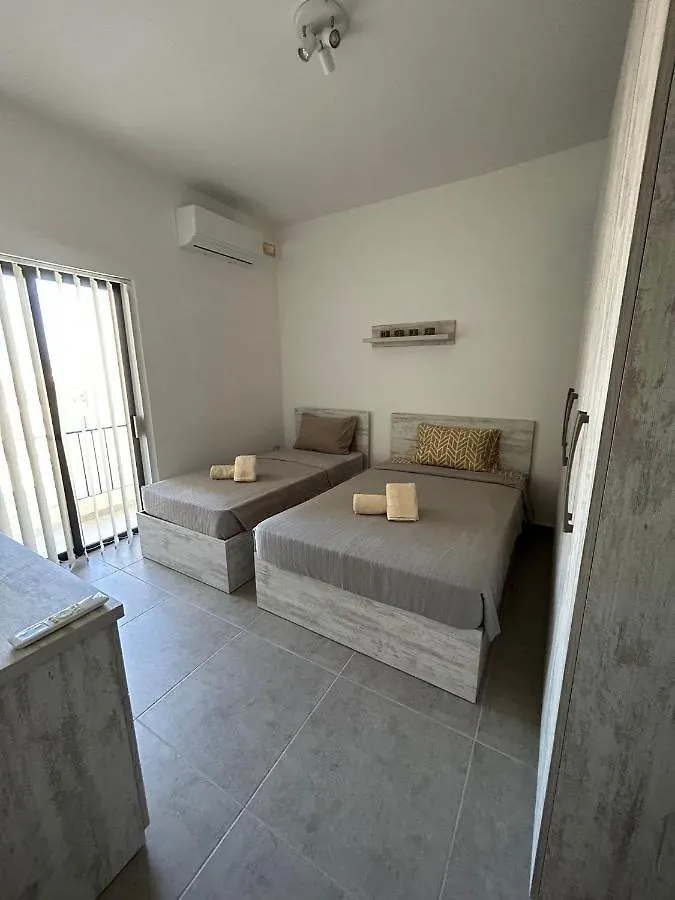 Dream Theatre Maisonette Marsaskala